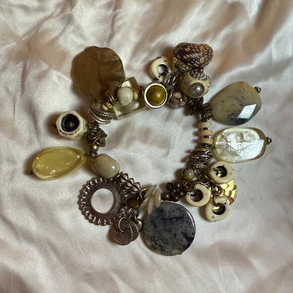 Boho Beach chic charm bracelet elastic band with stones, silver charms, shells - Picture 8 of 8